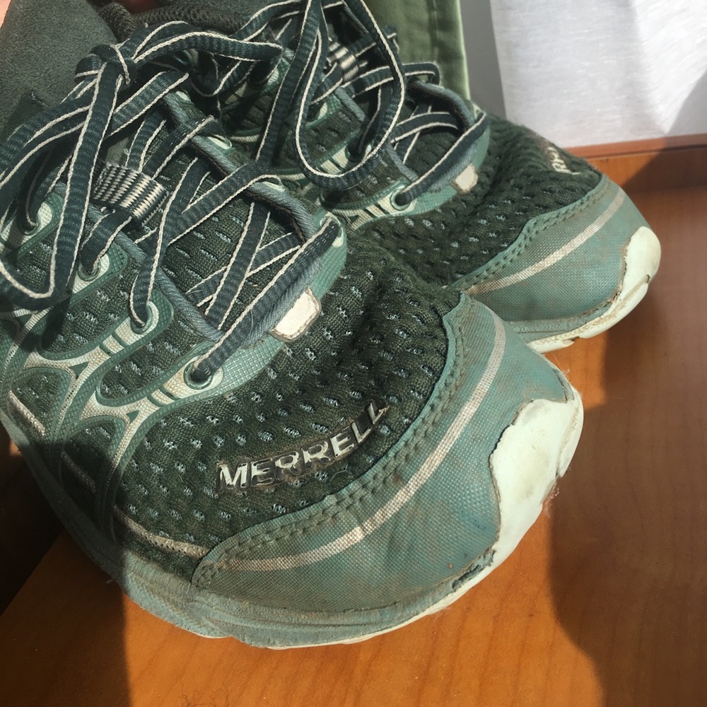 Merrell glove shoe 6.5 Y - Picture 3 of 6